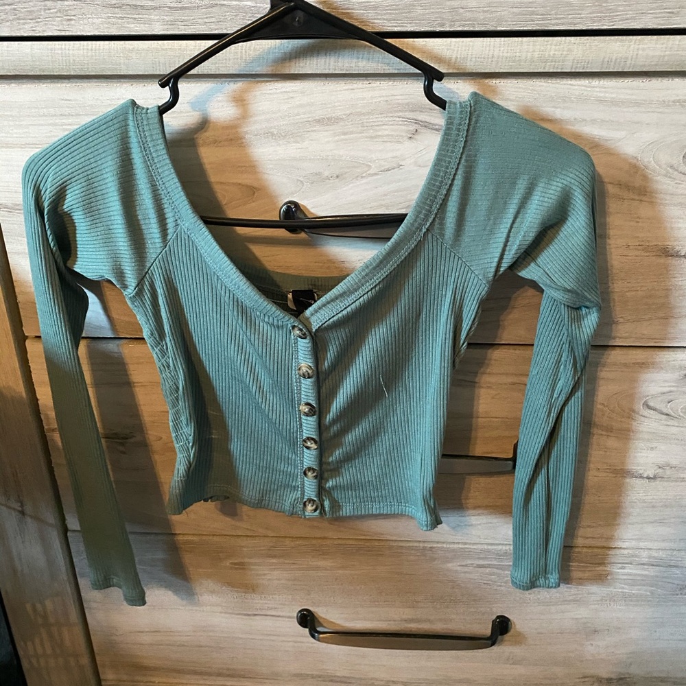 Windsor long sleeve crop top